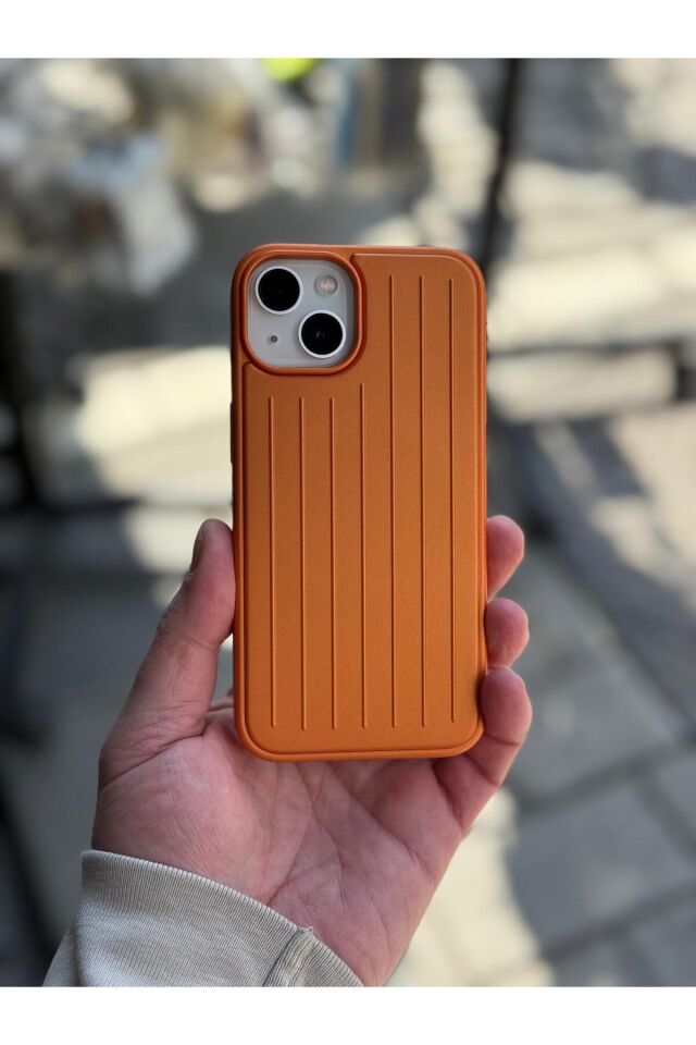 Iphone 15 - Rimowa Premium Valiz Desenli Magsafeli Telefon Kılıfı – Güçlü Koruma, Estetik Görünüm Turuncu
