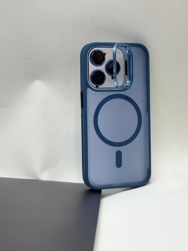 iPhone 15 Pro İçin MagSafe Destekli Koruyucu Kılıf