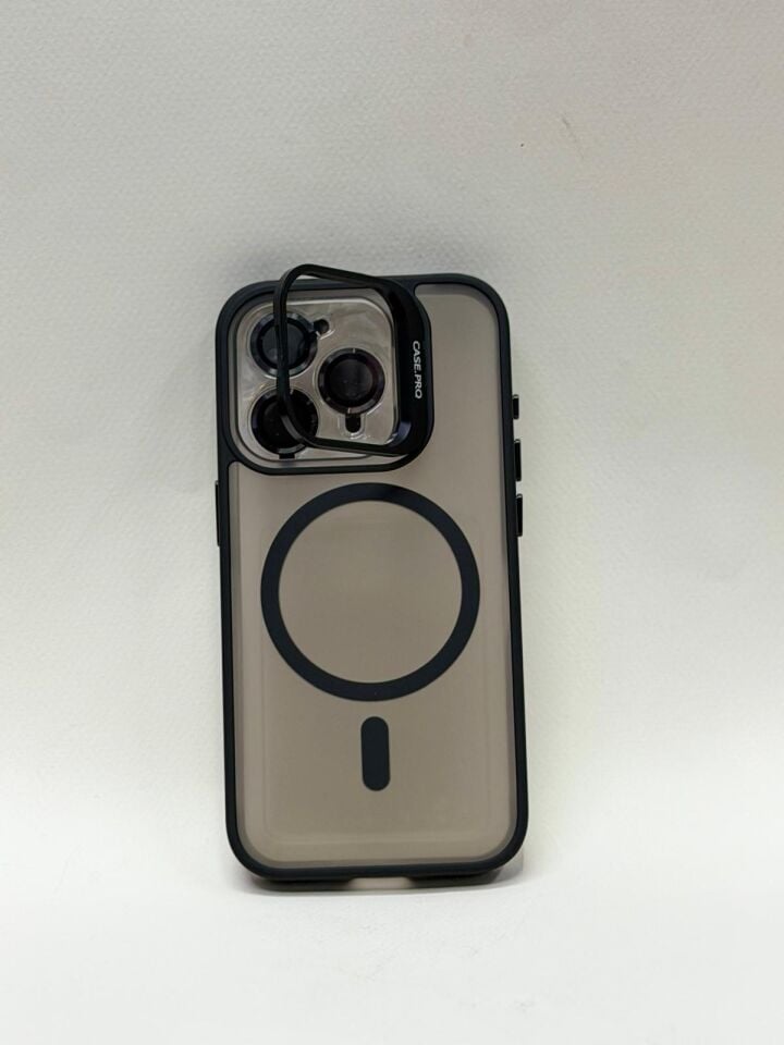 iPhone 15 Pro İçin MagSafe Destekli Koruyucu Kılıf – Güçlendirilmiş Köşeler Siyah