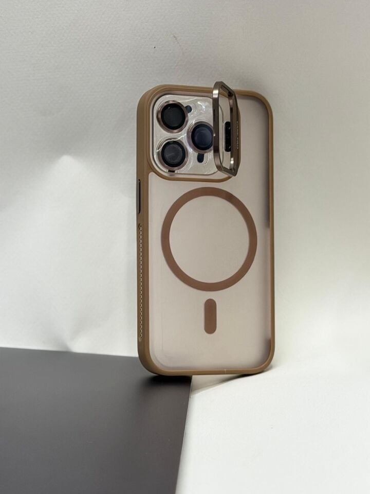 iPhone 15 Pro İçin MagSafe Destekli Koruyucu Kılıf – Güçlendirilmiş Köşeler Kahverengi