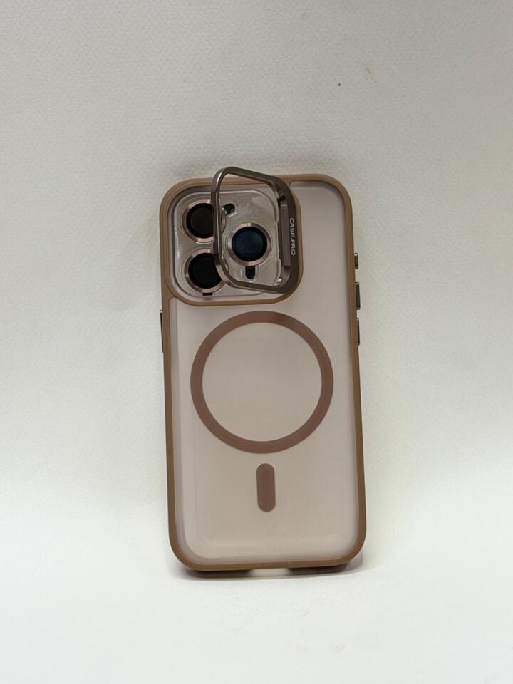iPhone 15 Pro İçin MagSafe Destekli Koruyucu Kılıf – Güçlendirilmiş Köşeler Kahverengi