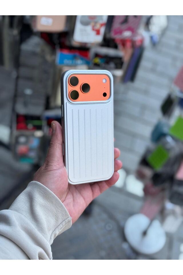 Iphone 17 Pro Max Uyumlu Çizgili Valiz Desenli Premium Kılıf Gri