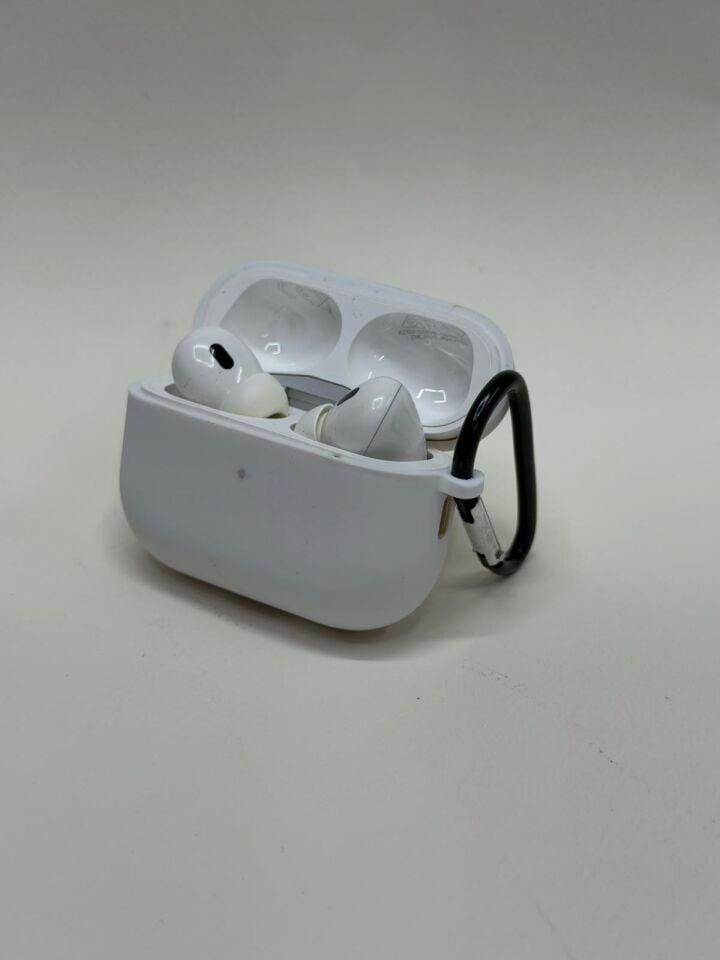 AirPods Pro / Pro 2 / Pro 3 Uyumlu Premium Silikon Kılıf - Darbe Emici Koruyucu Gri