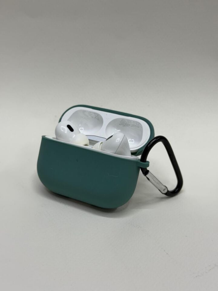 AirPods Pro / Pro 2 / Pro 3 Uyumlu Premium Silikon Kılıf - Darbe Emici Koruyucu Yeşil