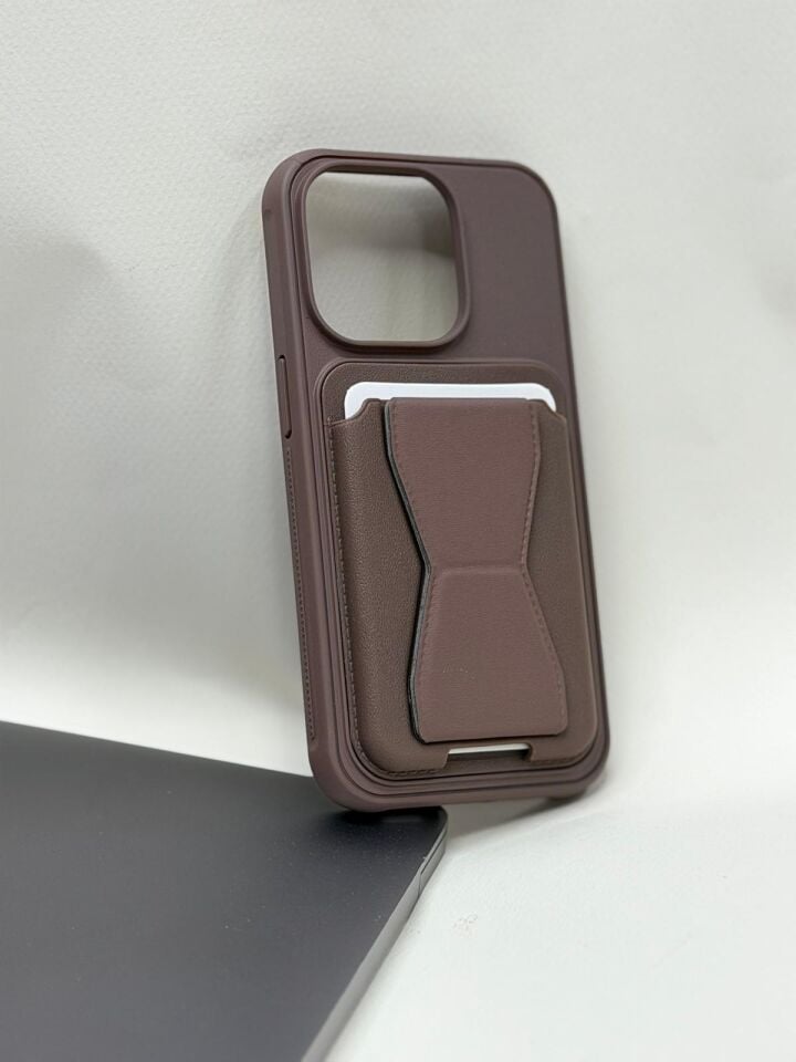 iPhone 14 Pro Uyumlu Kartlıklı Deri Kılıf - Cüzdan Özellikli, Arkası Kart Bölmeli, Darbe Emici Premium Kapak Kahverengi