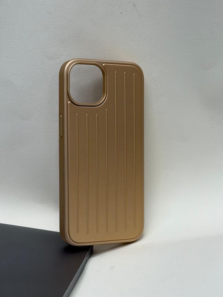 iPhone 13 Uyumlu Valiz Desenli Premium Arka Kapak – Rimowa Tasarım