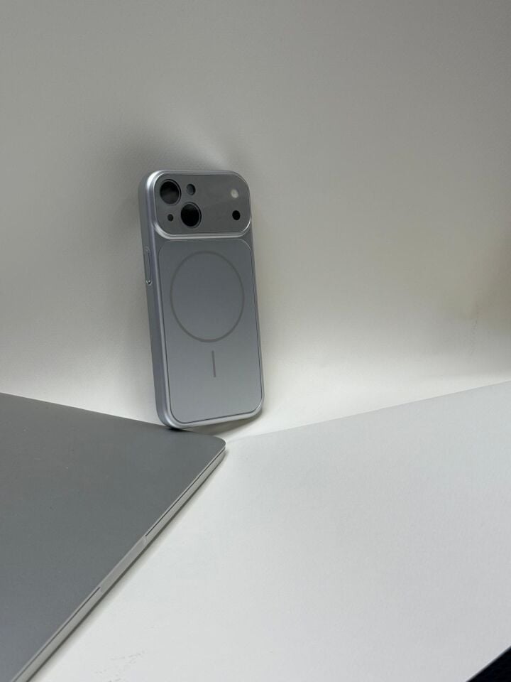 iPhone 15 Premium AG Glass Kamera Korumalı Lansman Kılıf