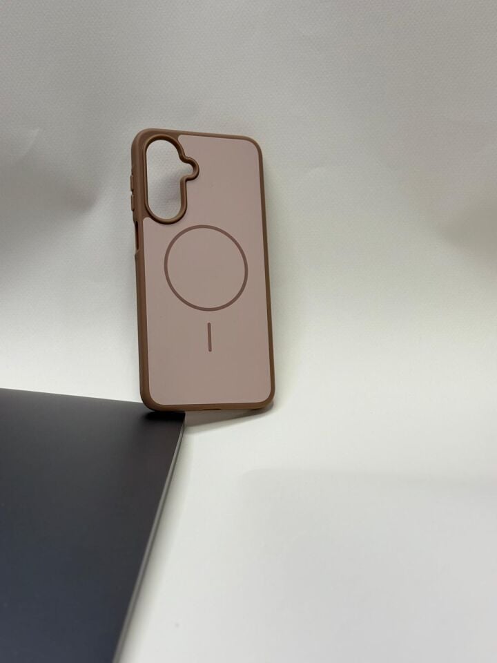 Samsung Galaxy A17 Kılıf MagSafe Destekli Darbe Emici Ultra Koruma Kahverengi