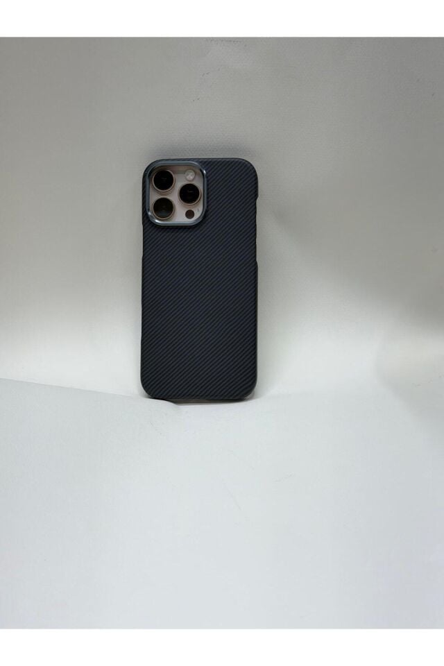 Iphone 16 pro max uyumlu yanmaz karbon fiber premium kılıf