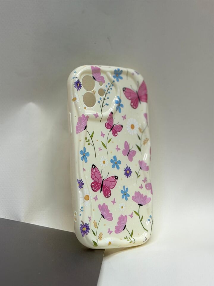 iPhone 12 / 12 Pro ile Uyumlu Bahar Esintisi Tasarımlı Silikon Kılıf kelebek desenli