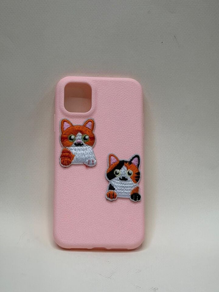 iPhone 11 Uyumlu Candy Case Kamera Korumalı Lansman Renkli Silikon Kılıf pembe ikili kedi desenli
