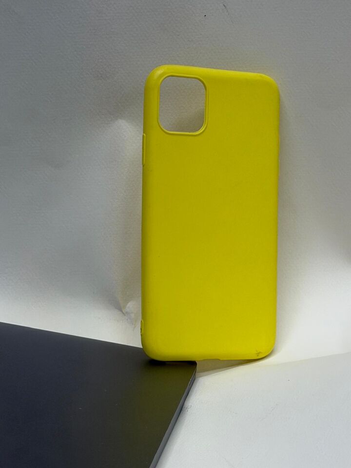 iPhone 11 Pro Max İçi Kadife Lansman Silikon Kılıf