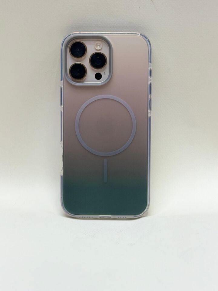 iPhone 16 Pro Max’inizin Gücünü Gökkuşağının Şıklığıyla Tamamlayın!
