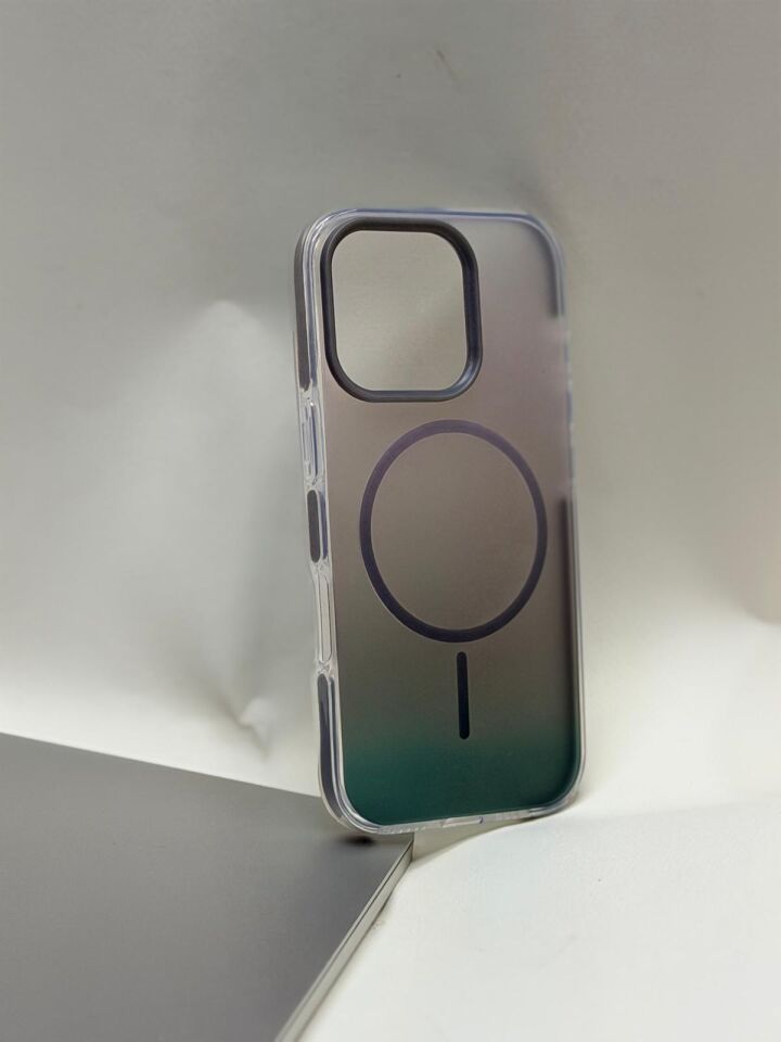 iPhone 16 Pro İçin MagSafe Destekli Gökkuşağı Efektli Lansman Kılıfı