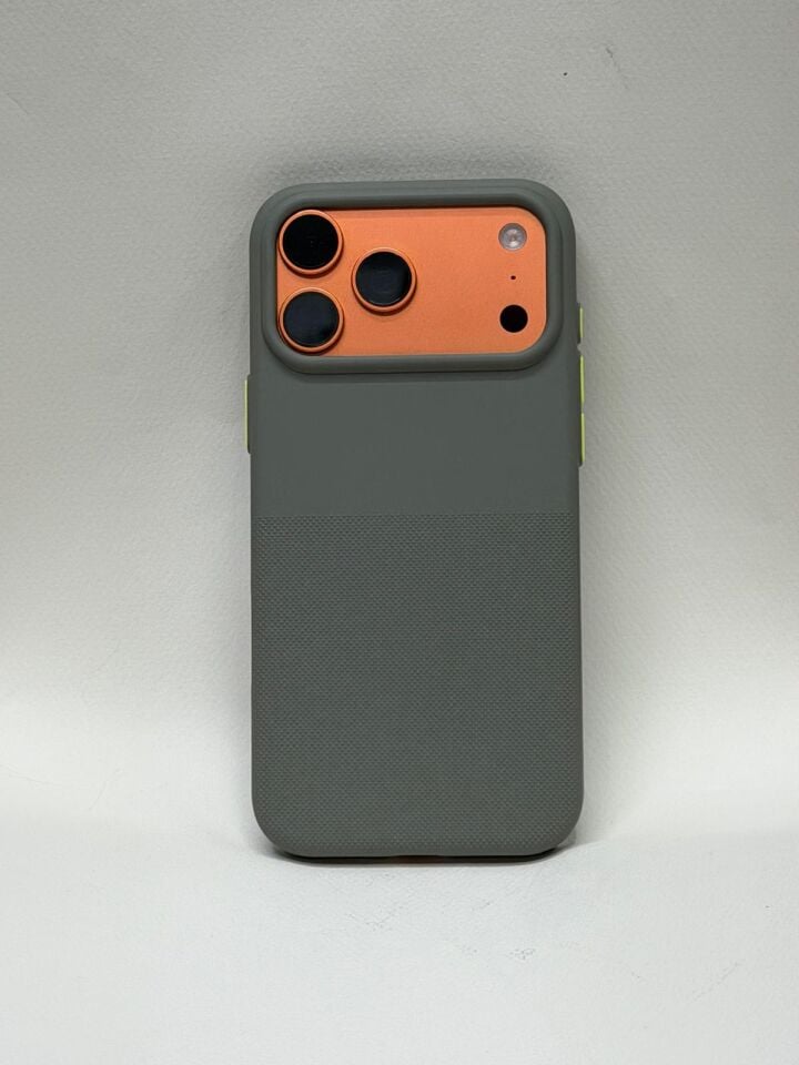 iPhone 17 Pro Max İçin Beats MagSafe Kılıf – Üstün Koruma ve Kusursuz Stil Gri
