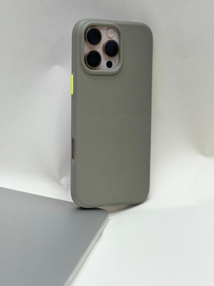 iPhone 16 Pro Max İçin Beats MagSafe Kılıf – Kamera Kontrolü ile Kusursuz Uyum