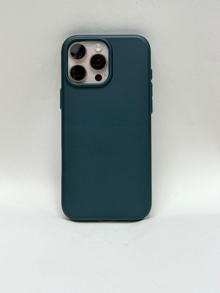 iPhone 16 Pro Max İçin Beats MagSafe Kılıf – Kamera Kontrolü ile Kusursuz Uyum Lacivert