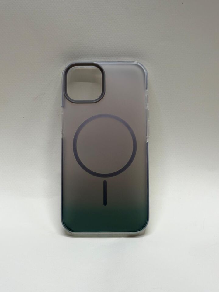 iPhone 13 ve iPhone 14 Uyumlu Rainbow MagSafe Kılıf - Renk Geçişli, Darbe Emici Kılıfı