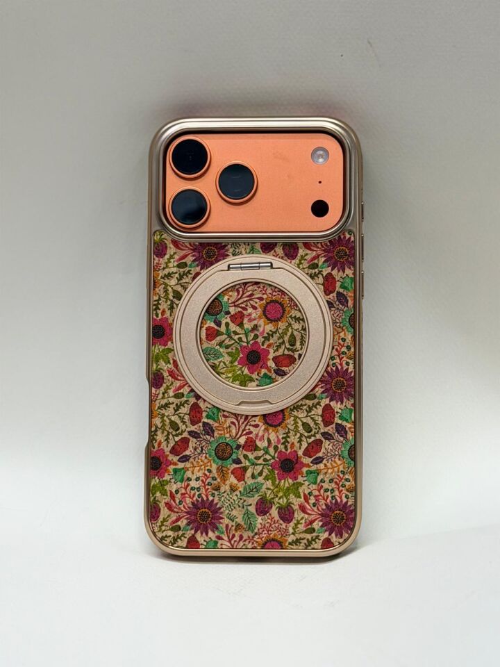 iPhone 17 Pro Max Tuval Kılıf - Egzotik Lotus Desenli Sanatsal Koruyucu