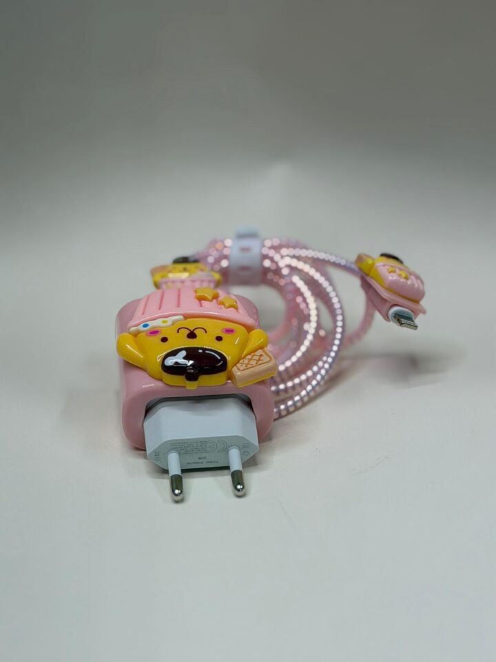 iPhone Uyumlu Sweety Sevimli Figürlü Şarj Başlığı ve Kablo Koruyucu Set Pembe