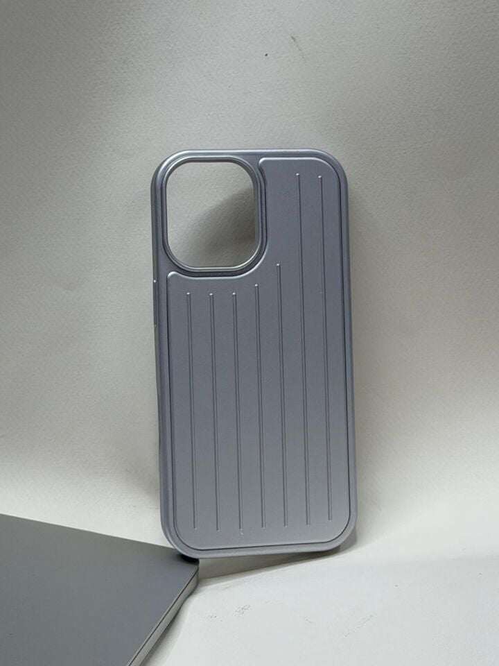 iPhone 17 Uyumlu Rimowa Tasarım Alüminyum Görünümlü Darbe Emici Lansman Kılıf