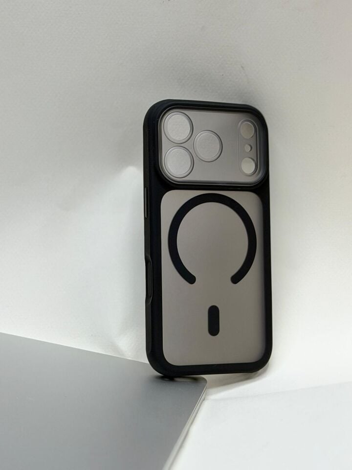 iPhone 17 Pro Uyumlu MagSafe Kılıf - Güçlü Manyetik Şarj Destekli Darbe Emici Kapak Siyah