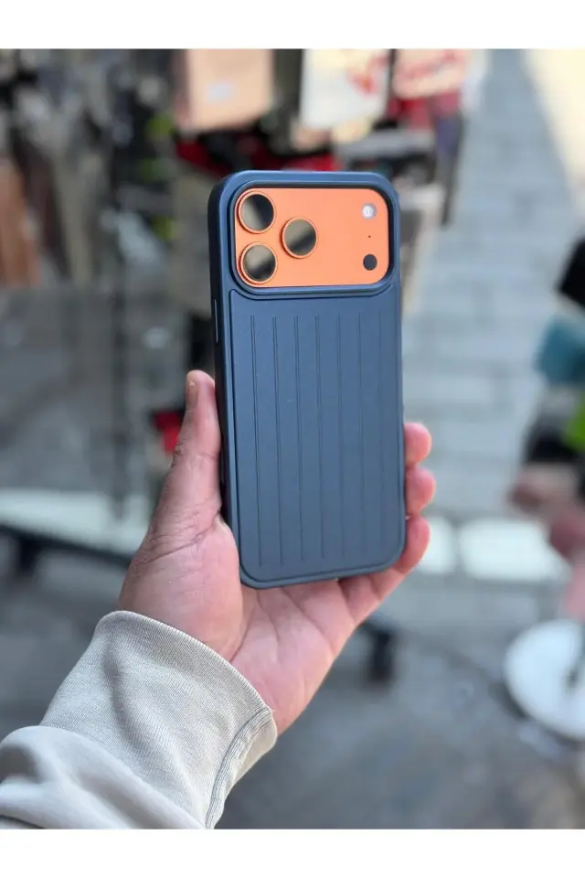 iPhone 17 Pro Valiz Tasarımlı Premium Koruma Kılıfı Lacivert