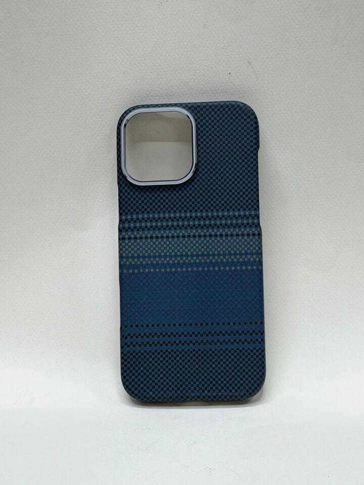 iPhone 16 Pro Max Uyumlu Karbon Fiber Desenli Ultra İnce Lansman Kılıf