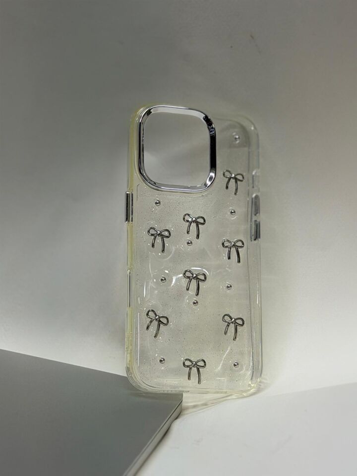 iPhone 16 Pro Mücevher Desenli Kristal Lüks Koruma Kılıfı Siyah Kurdele